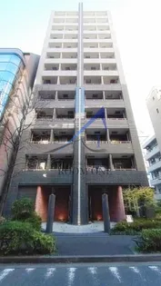 パレステュディオ新宿御苑駅前【2階】の外観