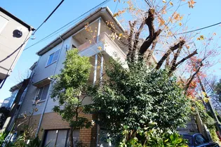 松川アパート【1階】の外観