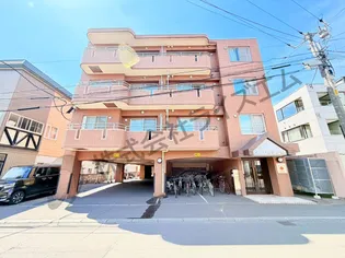 メープル桑園駅の画像