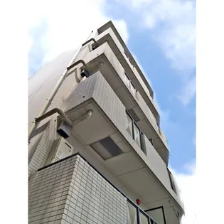 サンテミリオン千歳烏山【4階】の外観