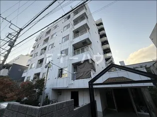 エクセル青山の画像