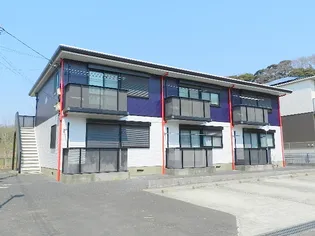 ハイツ鷹匠【1階】の外観