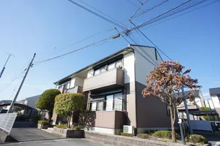 シャーメゾンC【2階】の外観