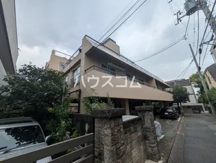レジ東郷【2階】の外観