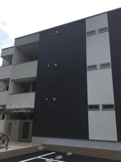 フジパレス リーリエ石津【3階】の外観