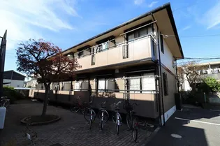 ヴィラ ファミーユAの画像