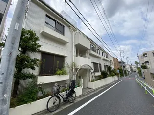 WOODEN BELL【2階】の外観