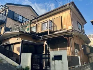 神奈川県綾瀬市小園【一戸建】の外観