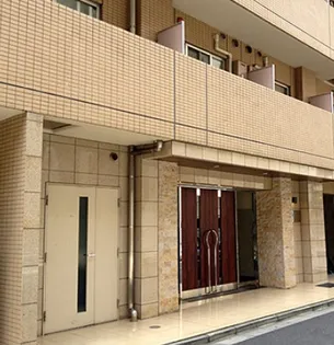 東京都中央区日本橋本町4【マンション】の外観