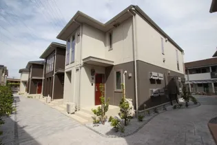 ディーウエストイズムの画像