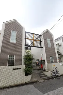 千葉県松戸市新松戸3【アパート】の外観