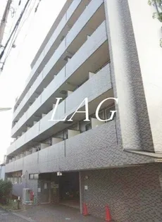 スカイコート駒場東大前【5階】の外観