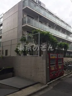 東京都新宿区西早稲田2【マンション】の外観