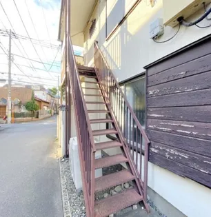 メゾン岡【1階】の外観