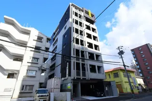 ルークス穴生の画像