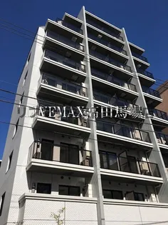 東京都新宿区東五軒町【マンション】の外観