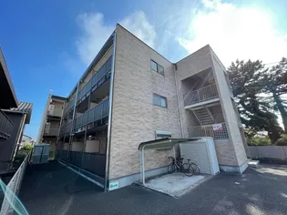 マンションベイビュー【3階】の外観