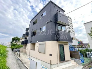 フレグラント亀有【3階】の外観