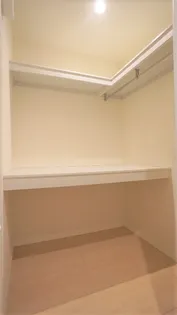 ヒルズガーデン【2階】の内装