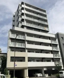 東京都新宿区余丁町【マンション】の外観