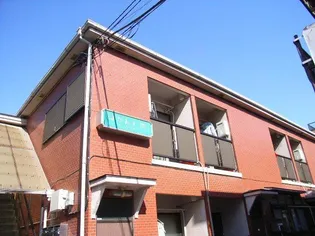 はぴねす関【2階】の外観