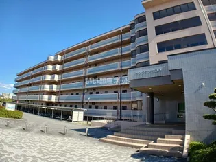 滋賀県彦根市竹ケ鼻町【マンション】の外観