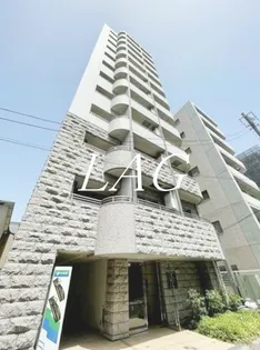 クレイシア旗の台の画像