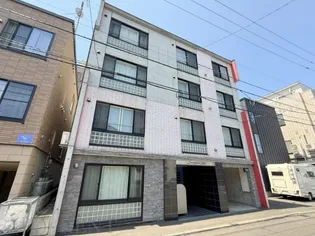 LARCO BALENO N16の画像