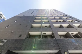 東京都新宿区新宿1【マンション】の外観