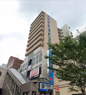 ラフィナーレアースコート魚町【10階】の外観