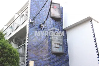 メゾン・ド・坂上(メゾンド坂上)【3階】の外観