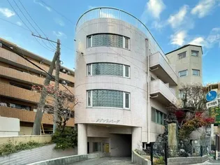 神奈川県川崎市高津区溝口6【マンション】の外観
