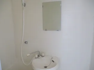 ブルージェント小松島【2階】の内装