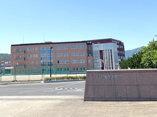 シャトー衆楽【2階】の周辺