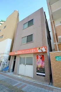 山田ビル【2階】の外観