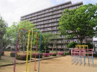 グランディス新八柱【4階】の外観