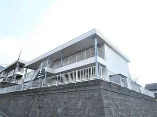 ジュネス新百合B【1階】の外観