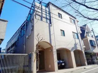 東京都世田谷区代沢4【マンション】の外観