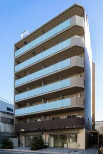 東京都新宿区水道町【マンション】の外観