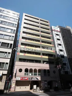 ロイヤルメゾン北浜【4階】の外観