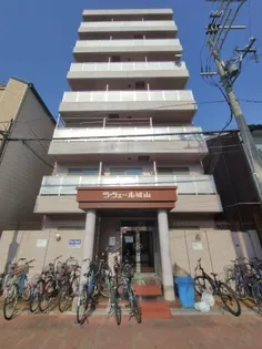 ラヴェール城山【6階】の外観