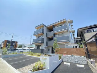 ジョリィ ルミエール【3階】の外観