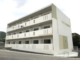 シャイン【3階】の外観