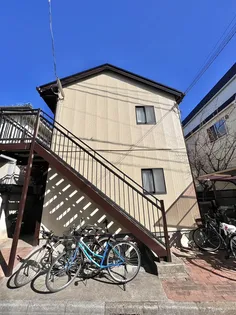 ロータスター【1階】の外観