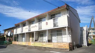 メゾンシャルマンB【1階】の外観