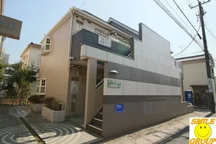 ジュネパレス市川第24 A【1階】の外観