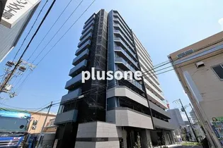 プレサンス DOMECITY コレーレ【4階】の外観