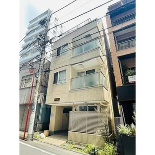 セントル四ツ谷【1階】の外観