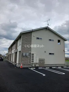 栃木県鹿沼市上殿町【アパート】の外観