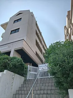 羽沢大丸ファミリアの画像